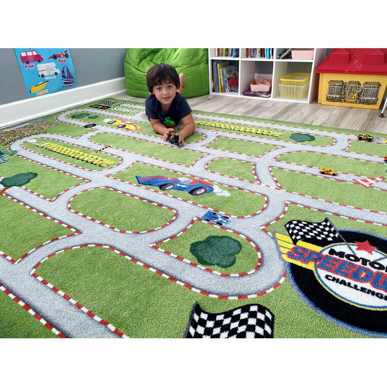 Race track clearance play mat